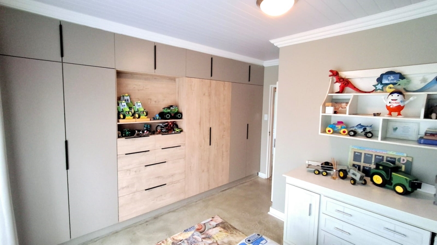5 Bedroom Property for Sale in Vaalpark Free State